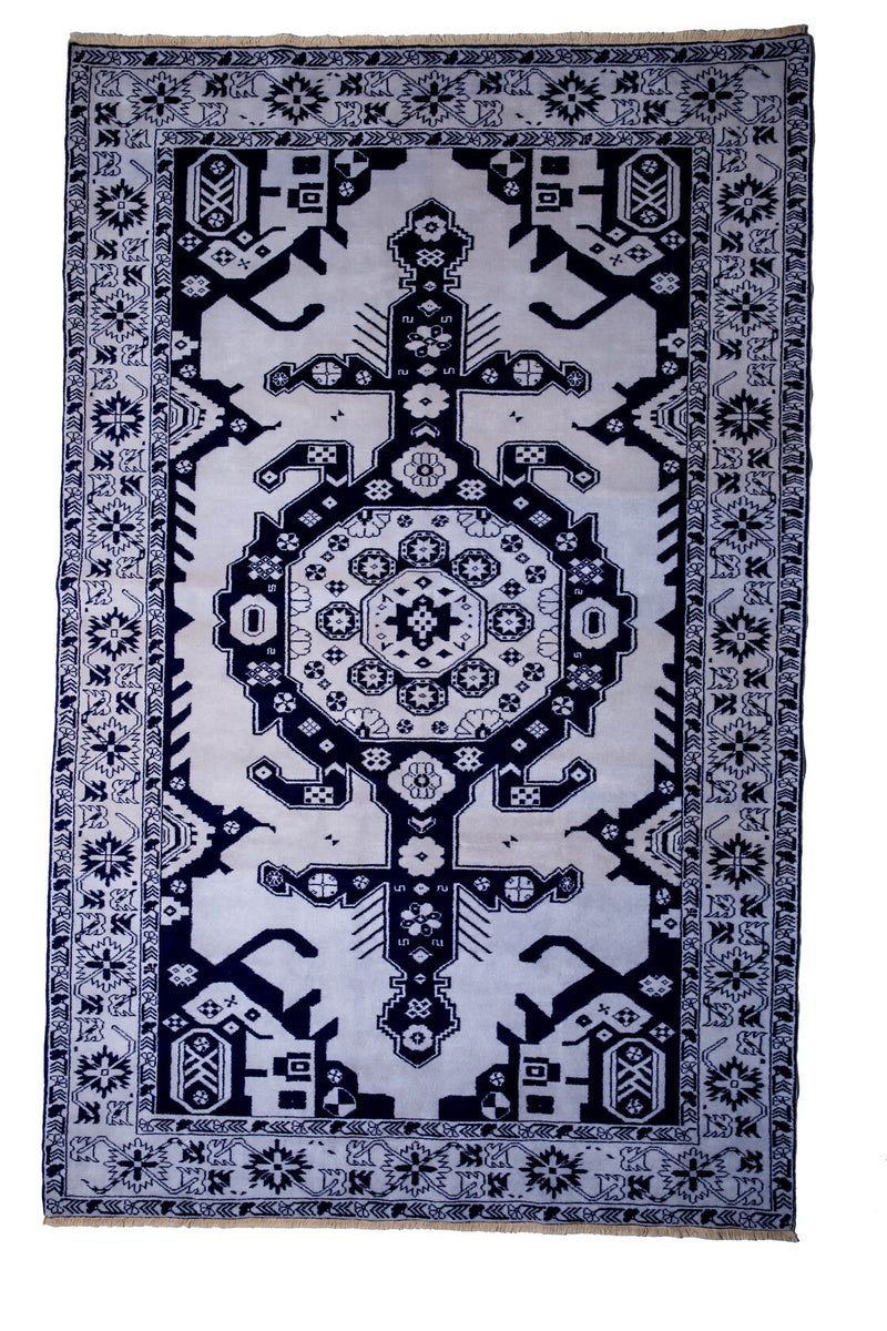 Guba Style Carpet